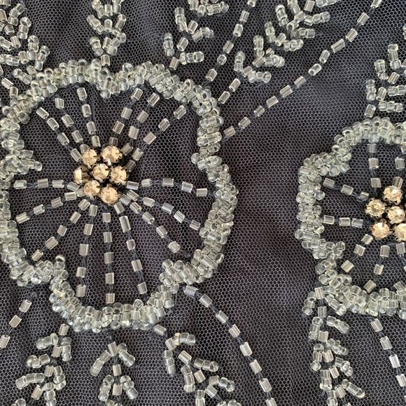 Dress - Picture 5 of 8